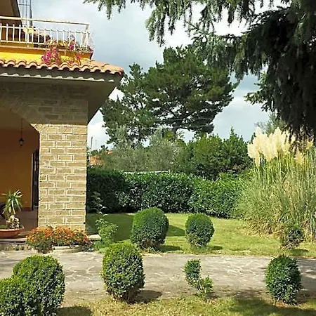 Forum Cassii Bed and Breakfast